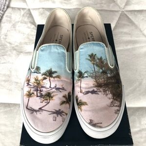 Mens Sperry slip on sneakers